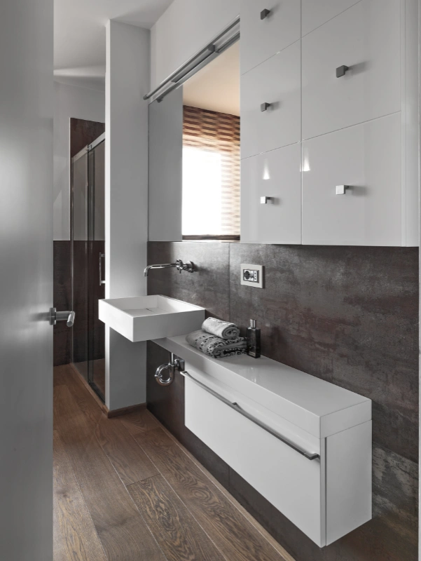 reforma de baño en La Sagrera, parte de reforma integral de un piso