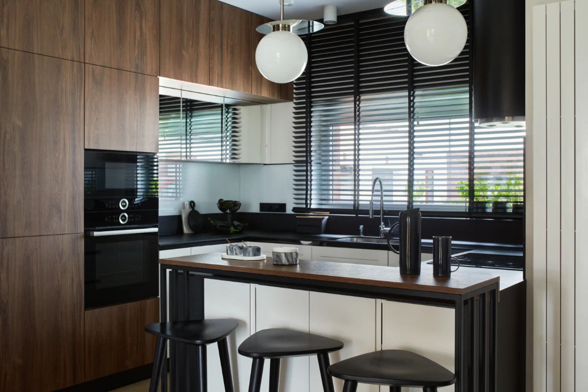 reformas integrales en Les Corts - Detalle de cocina reformada completamente-2